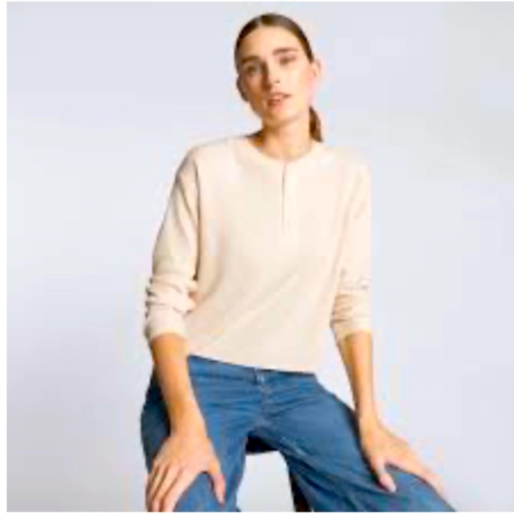 Long sleeve cotton cream shirt sz small
